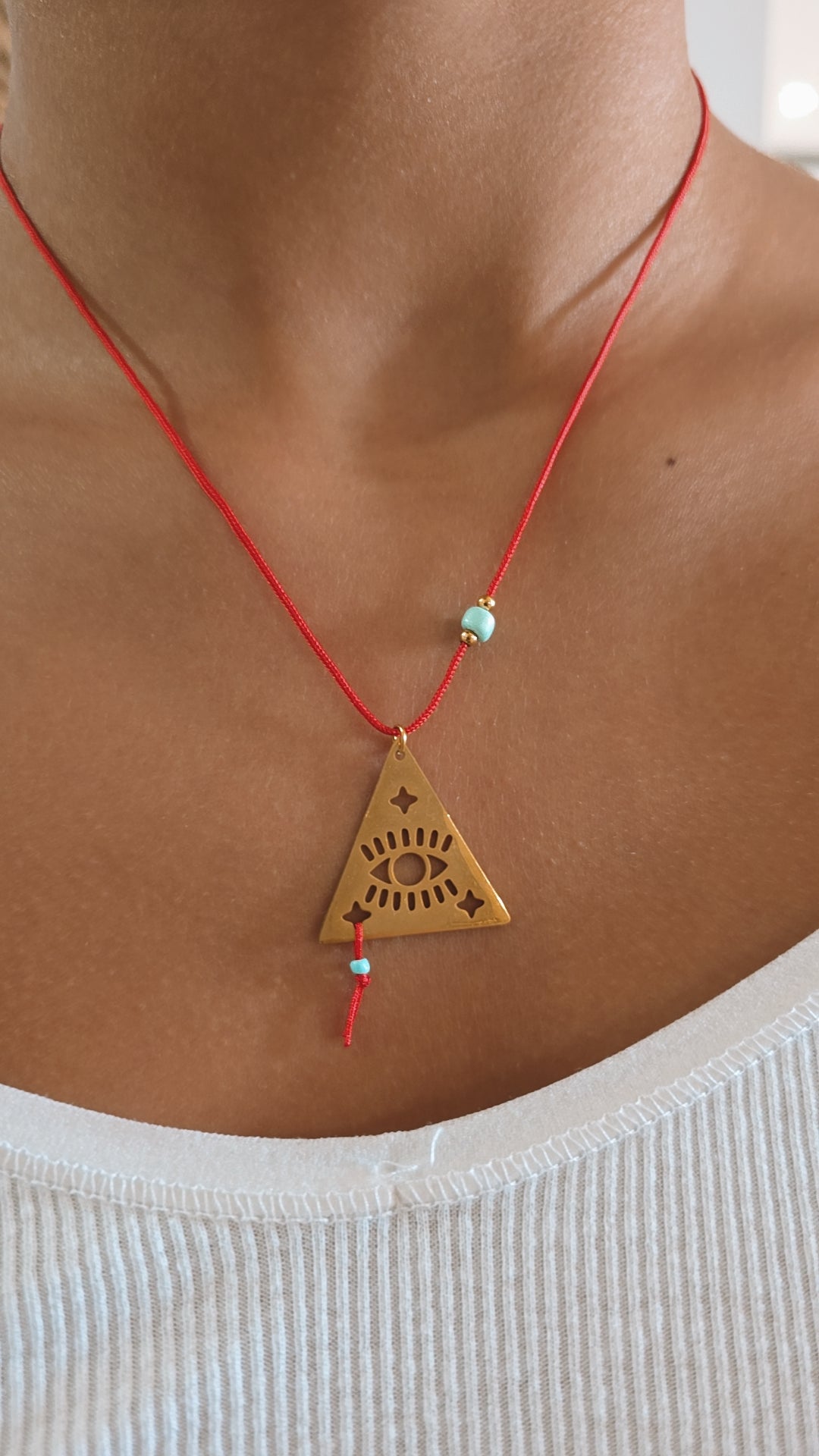 Collier TRIANGULAIRE