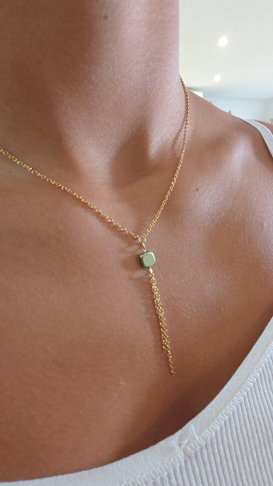 Collier VERA
