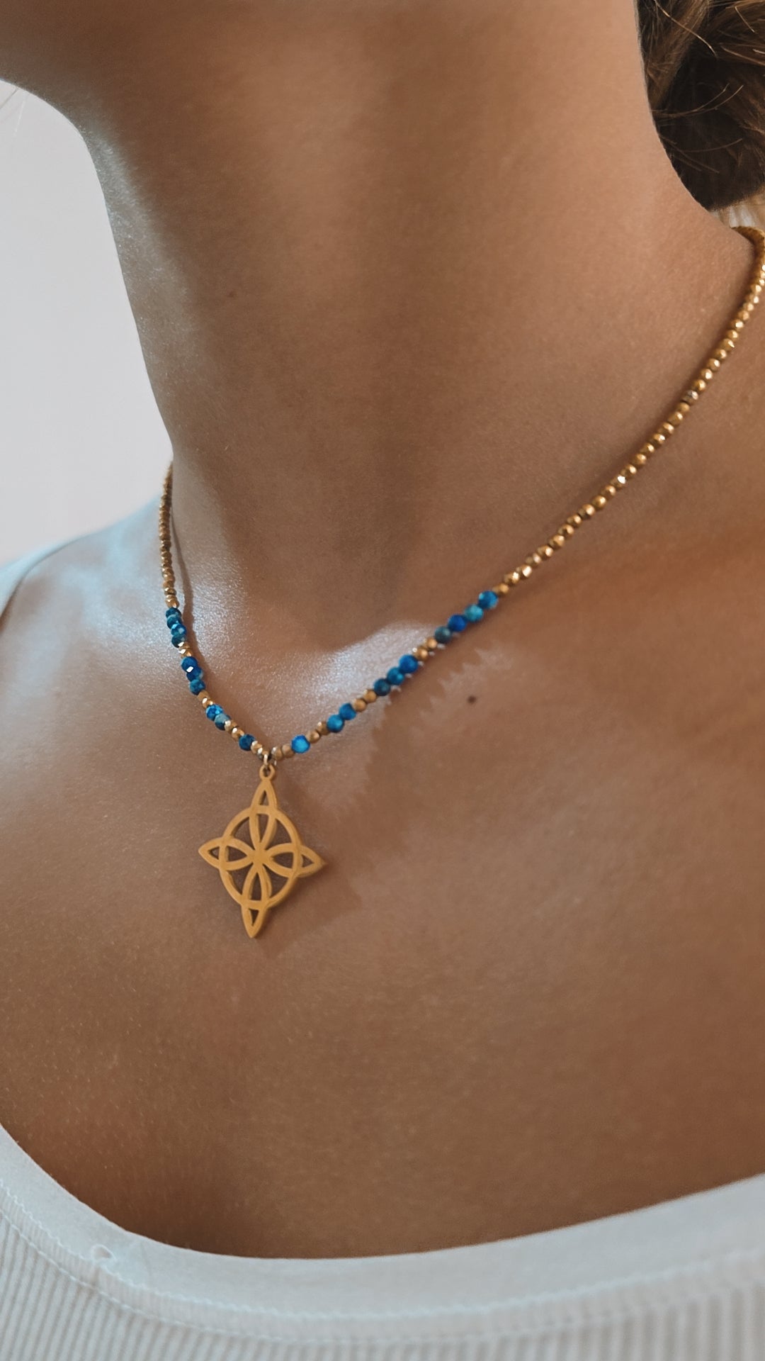Collier LAPIS