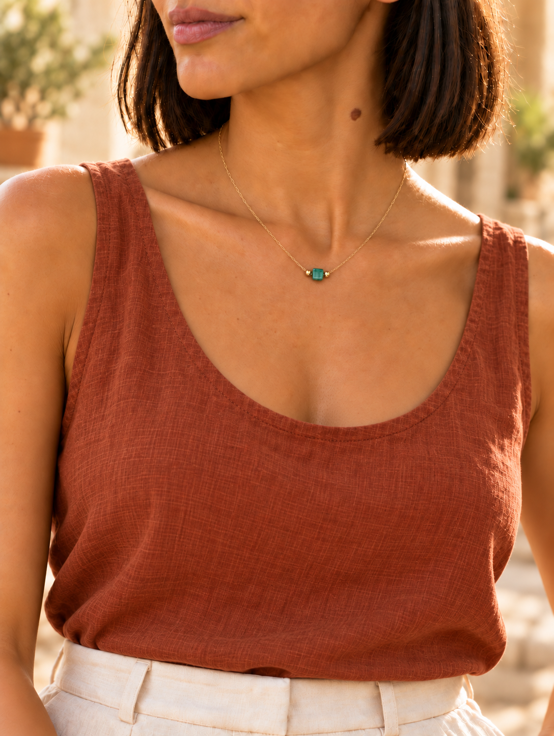 Collier TREVISO doré avec perle carrée vert