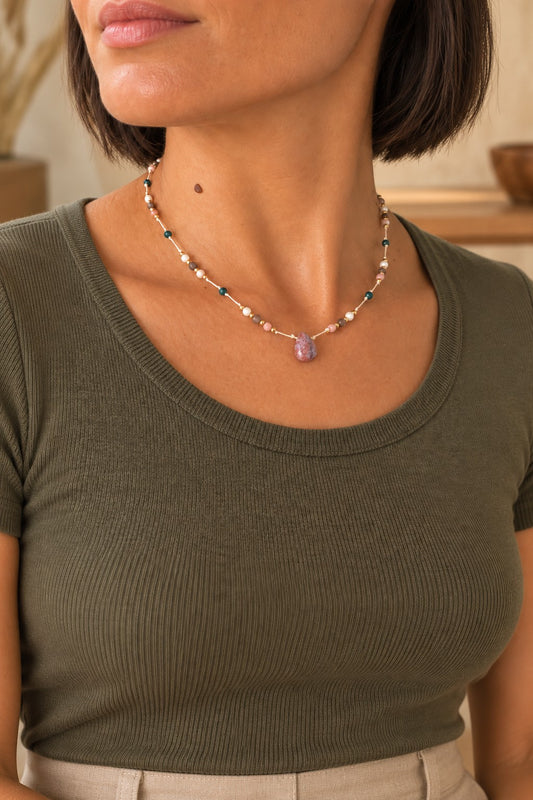 Collier LUZON porté – CARLI for M