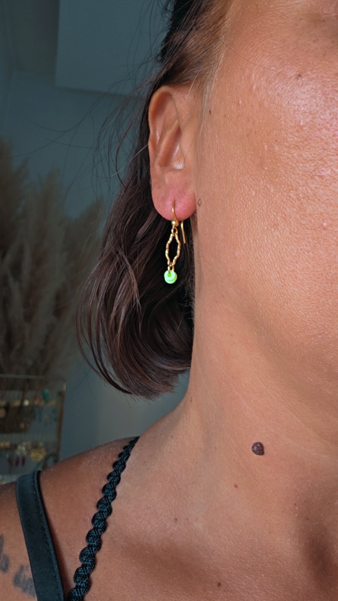 Boucle d'oreille FLUO