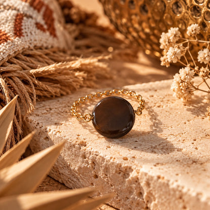 Bague SALAMANQUE dorée avec cabochon brun en ambiance bohème